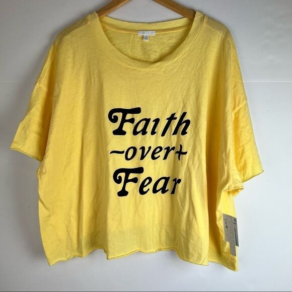 Abound • Oversized Graphic T-shirt - Picture 2 of 6